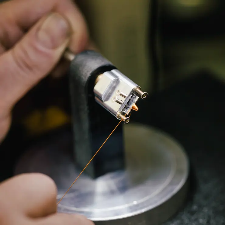 Baugruppen Montage auch feinster Baugruppen bei PJK in Sankt Augustin